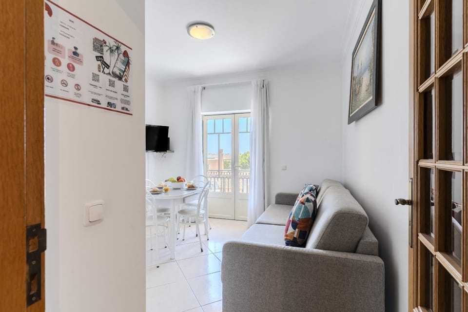 #396 Perfect Holiday Apartment Near the Beach Apartment in Albufeira
