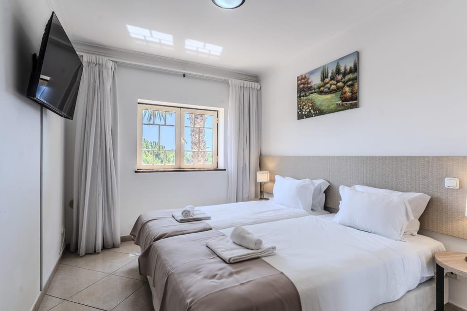 #396 Perfect Holiday Apartment Near the Beach Apartment in Albufeira