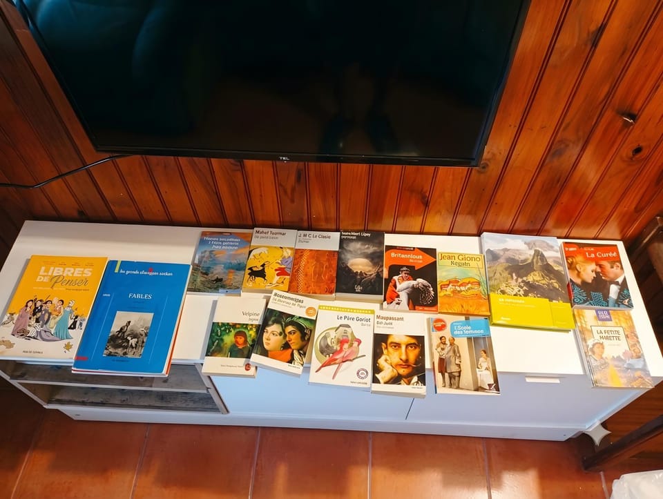 Library, Entertainment