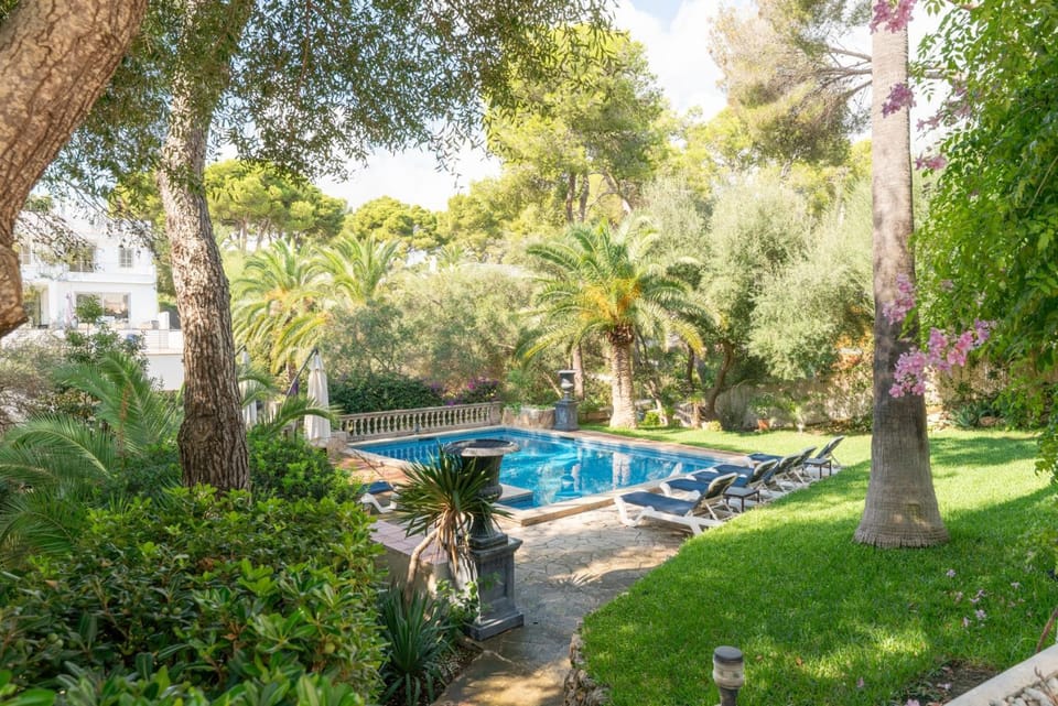 Property building, Living room, Swimming pool