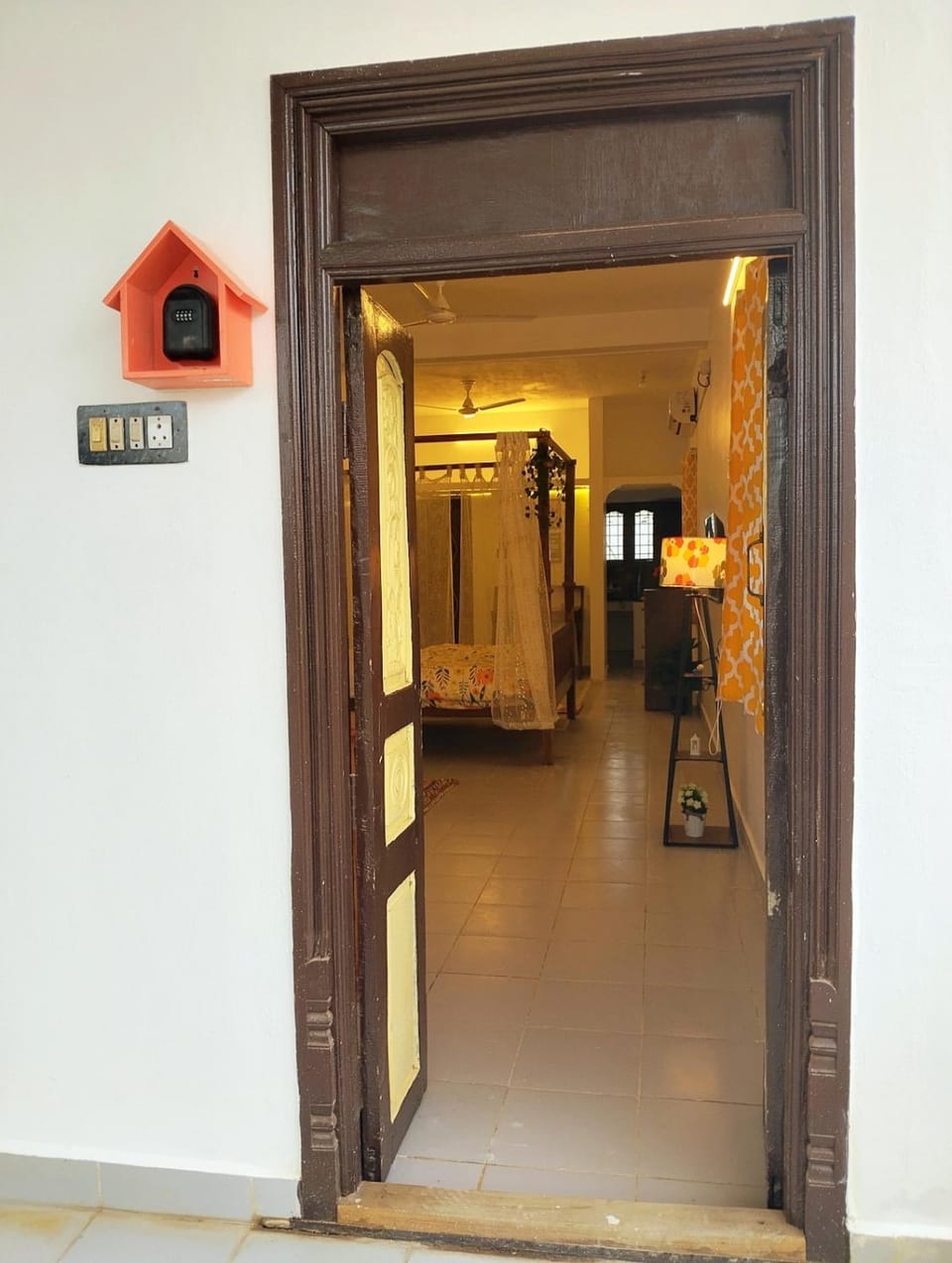 Romantic Studio for couples, 5 km WhiteTown Side VELA House in Puducherry