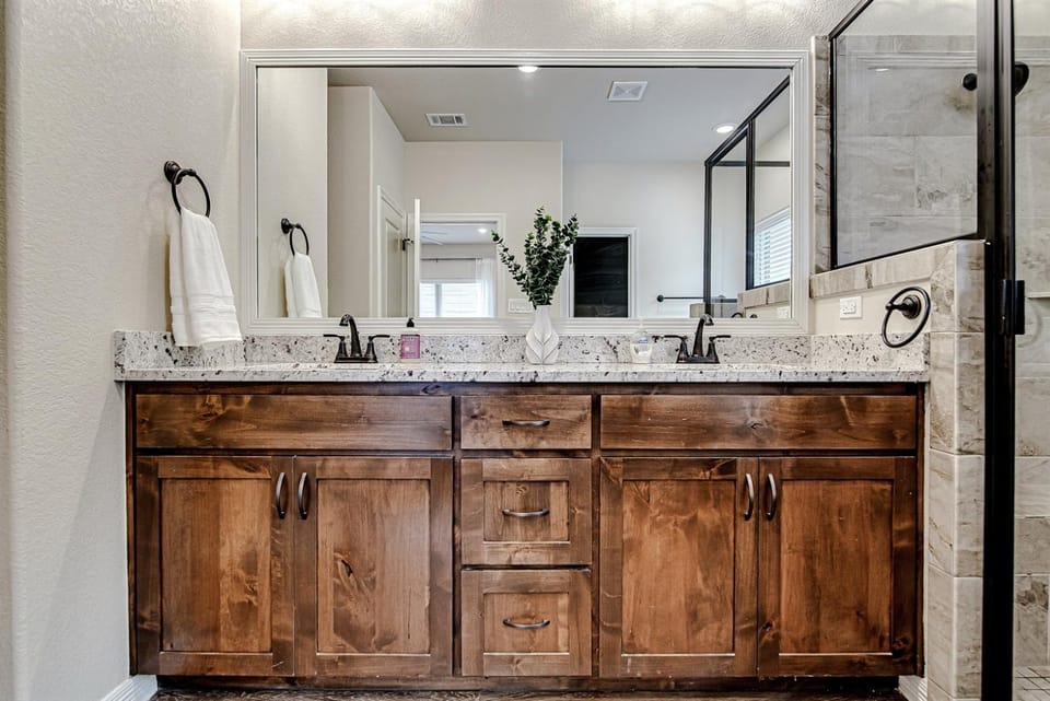 Farmhouse Fresh Your Home Sweet Home Away House in Burleson