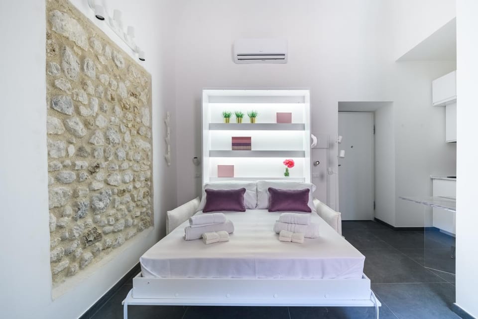 Bed, Photo of the whole room, Bedroom, air conditioner