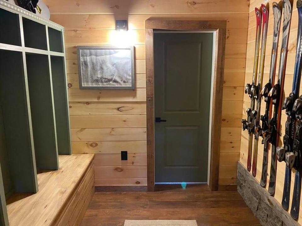 Hemlock Ridge, Home in the White Mountains Chalet in Bath