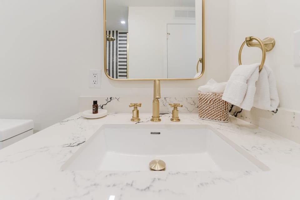Brand New Wynwood Studio Rooftop Pool 360 Views Apartment hotel in Miami