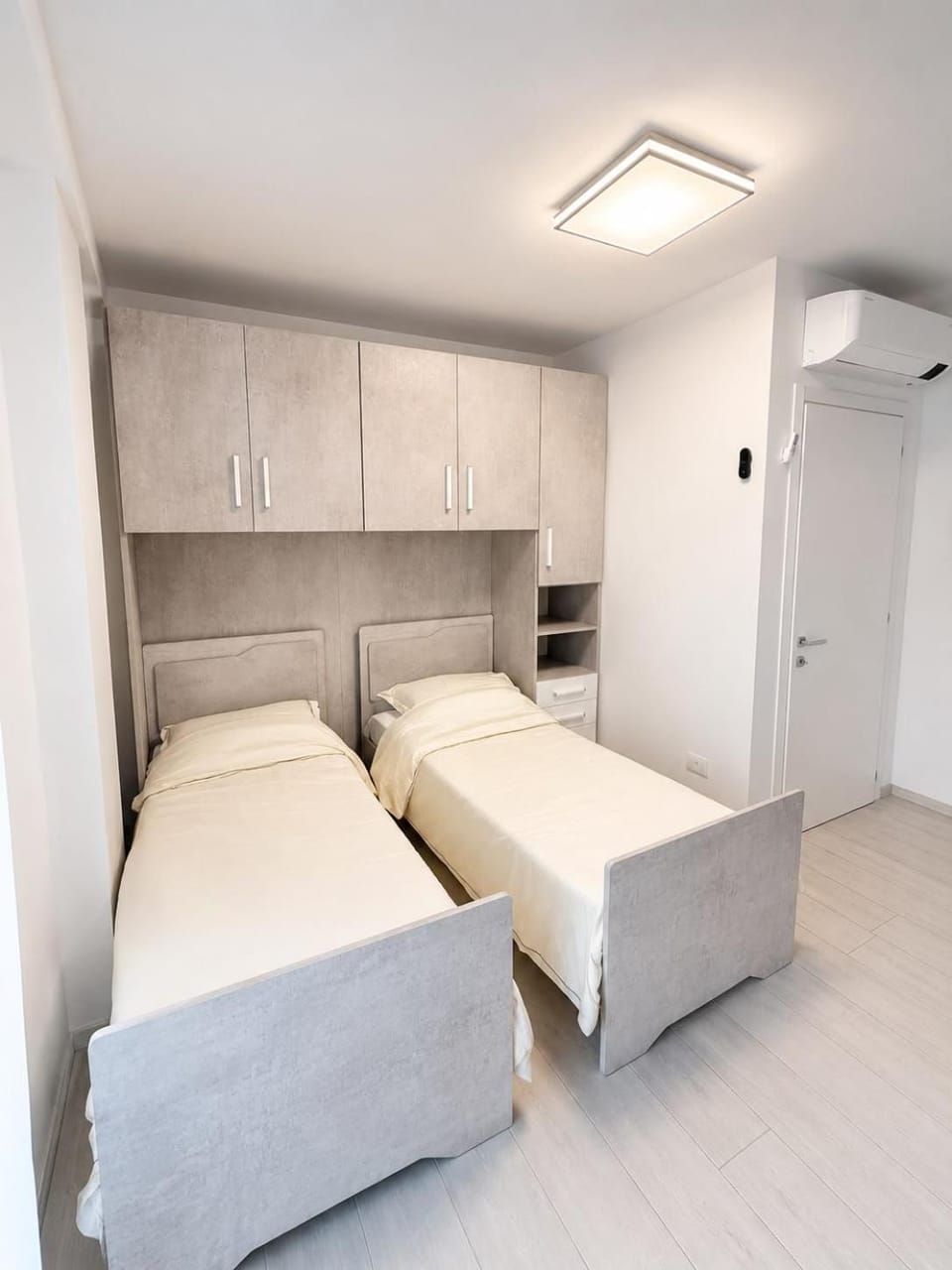 Loto Apartment in Cattolica