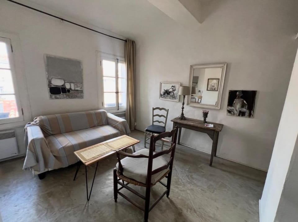 Charming air-conditioned cocoon in the Historic Center of Sète Apartment in Occitanie