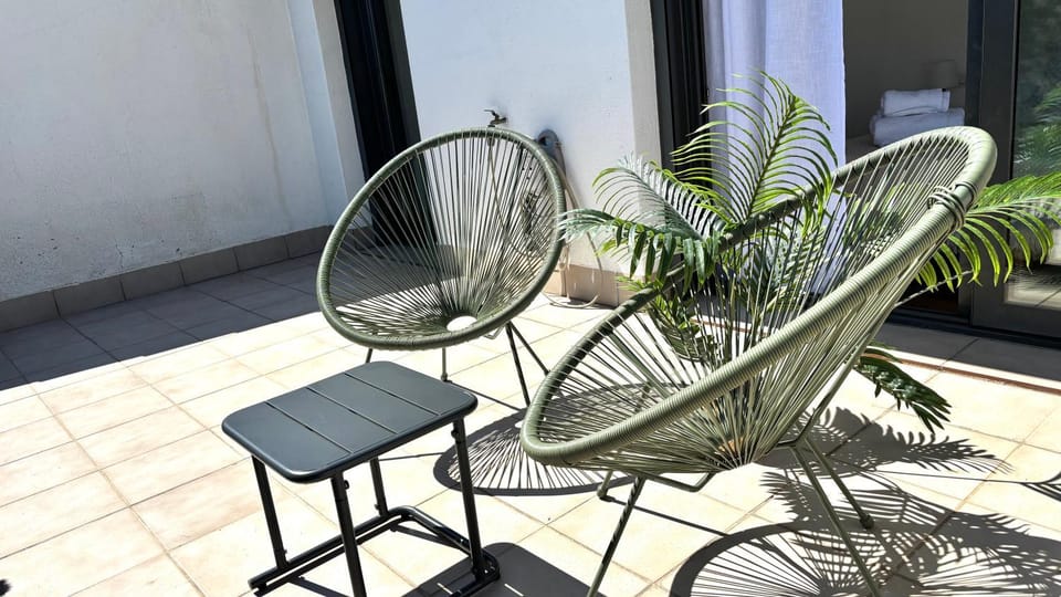 Balcony/Terrace, Balcony/Terrace