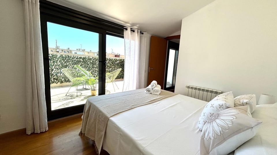 Balcony/Terrace, Balcony/Terrace, Bedroom