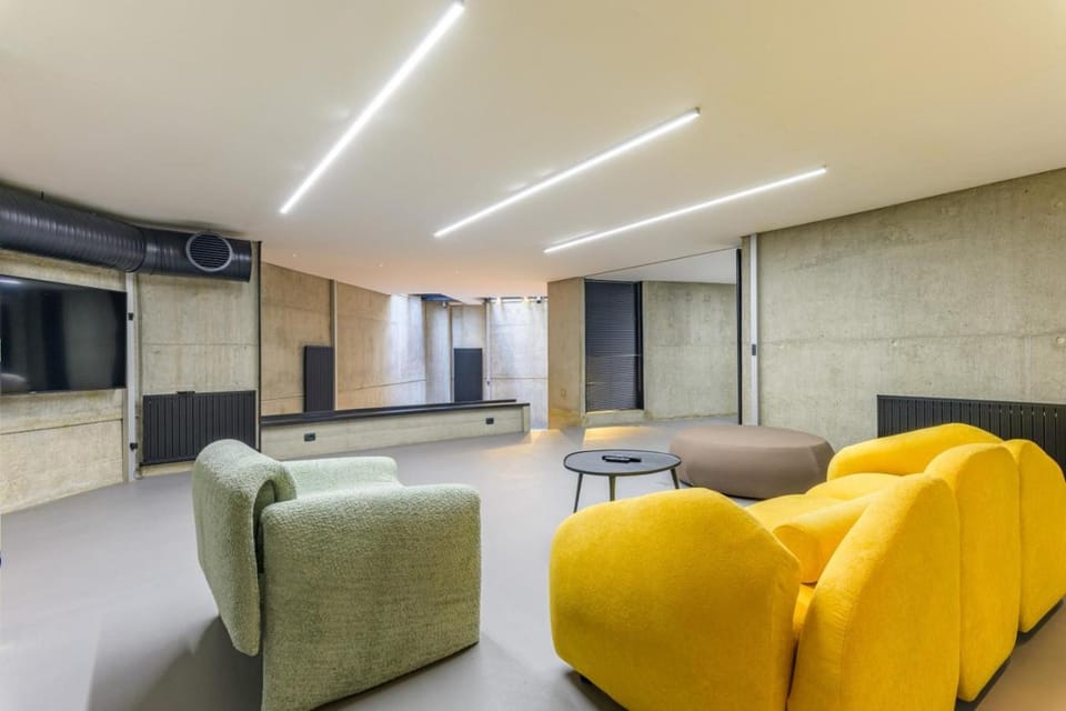 The Artist Loft Apartment in Africa