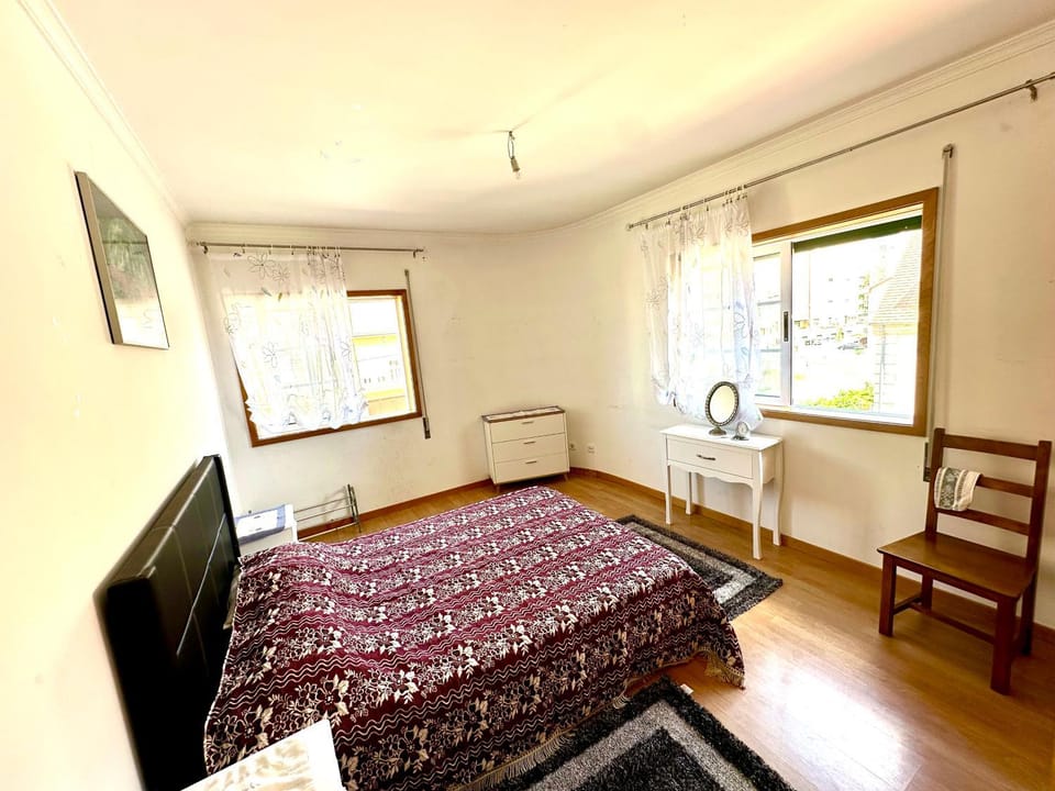 Quarto em Bragança Bed and Breakfast in Castile and León