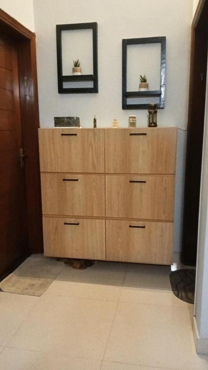 Great Location & Comfortable First Floor Portion Apartment in Karachi