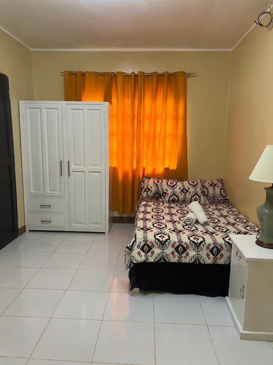 A's Transient House Bed and Breakfast in Puerto Princesa