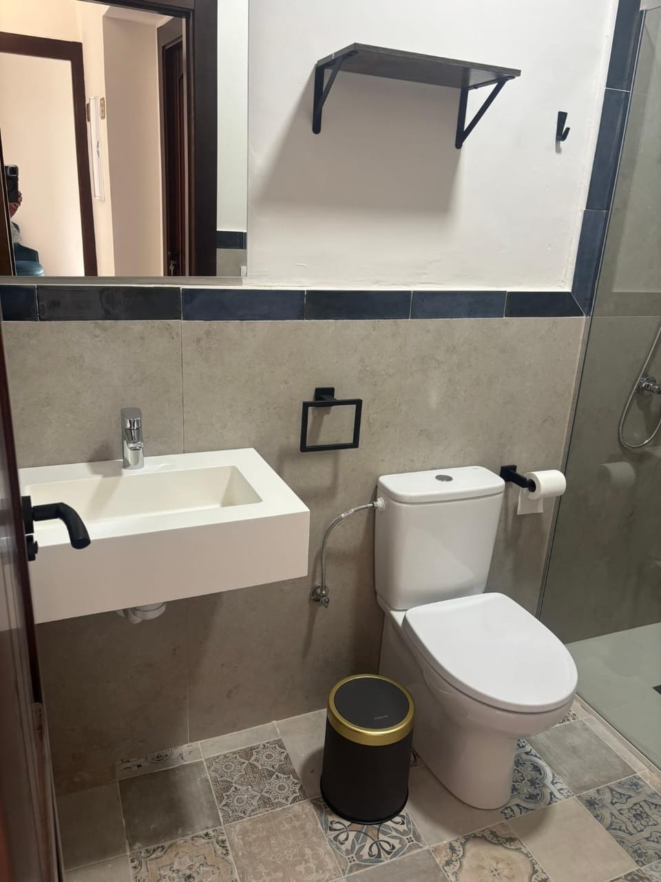 Shower, Bathroom