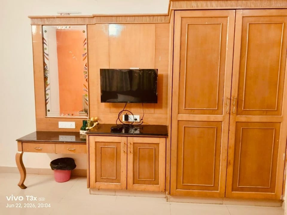 AADHI BHARATH KURUNJI Villa Vacation rental in Kodaikanal