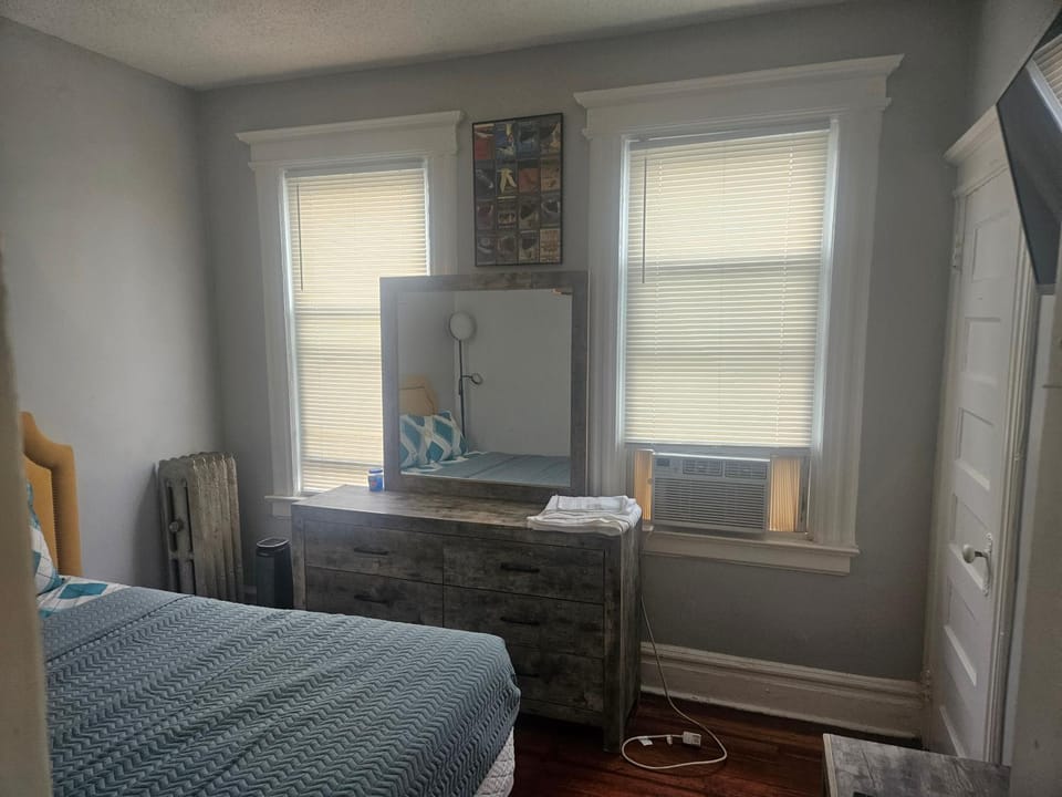 Hillside Appartment #2 Bed and Breakfast in Newark