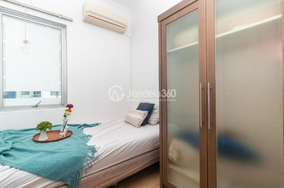MODERN SUDIRMaN PaRK RESIDENcE APARTMENT residence 2 bedroom best view comfort Apartment in South Jakarta City