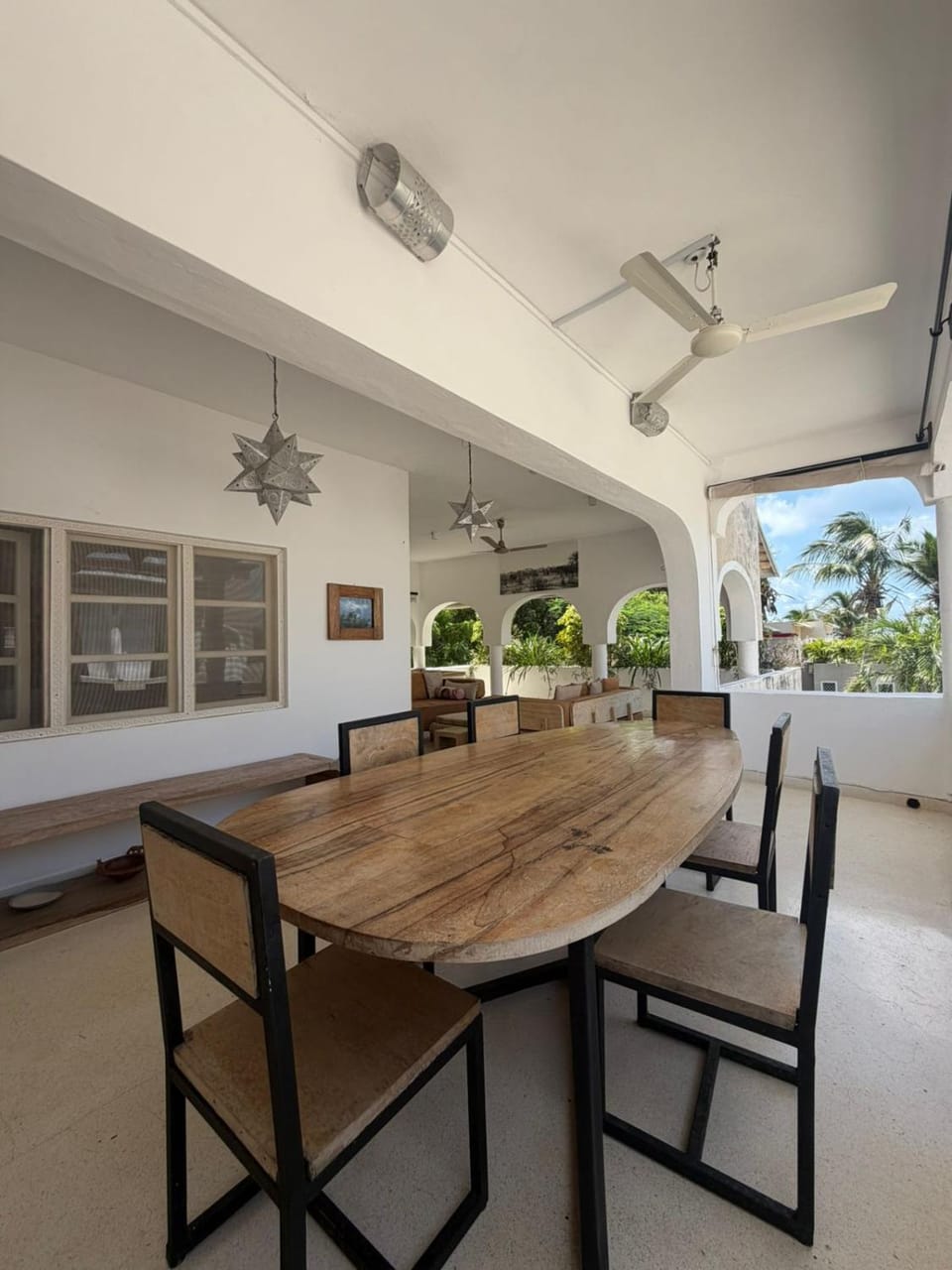 3 bedroom beachfront villa Apartment in Malindi