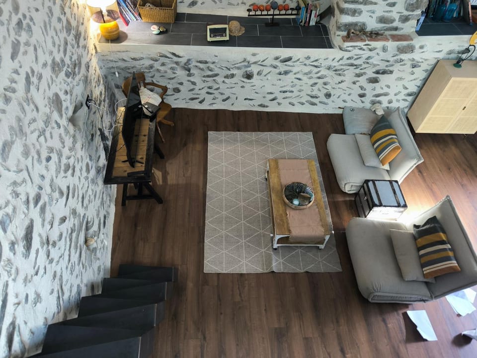 Property building, Living room