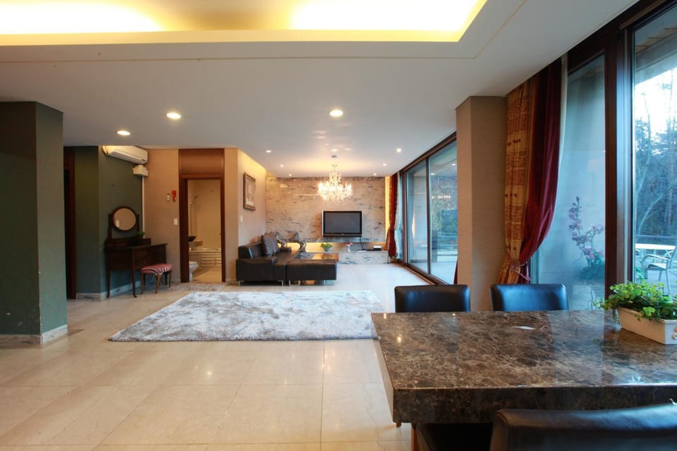 Hugel Heim Pension House in South Korea