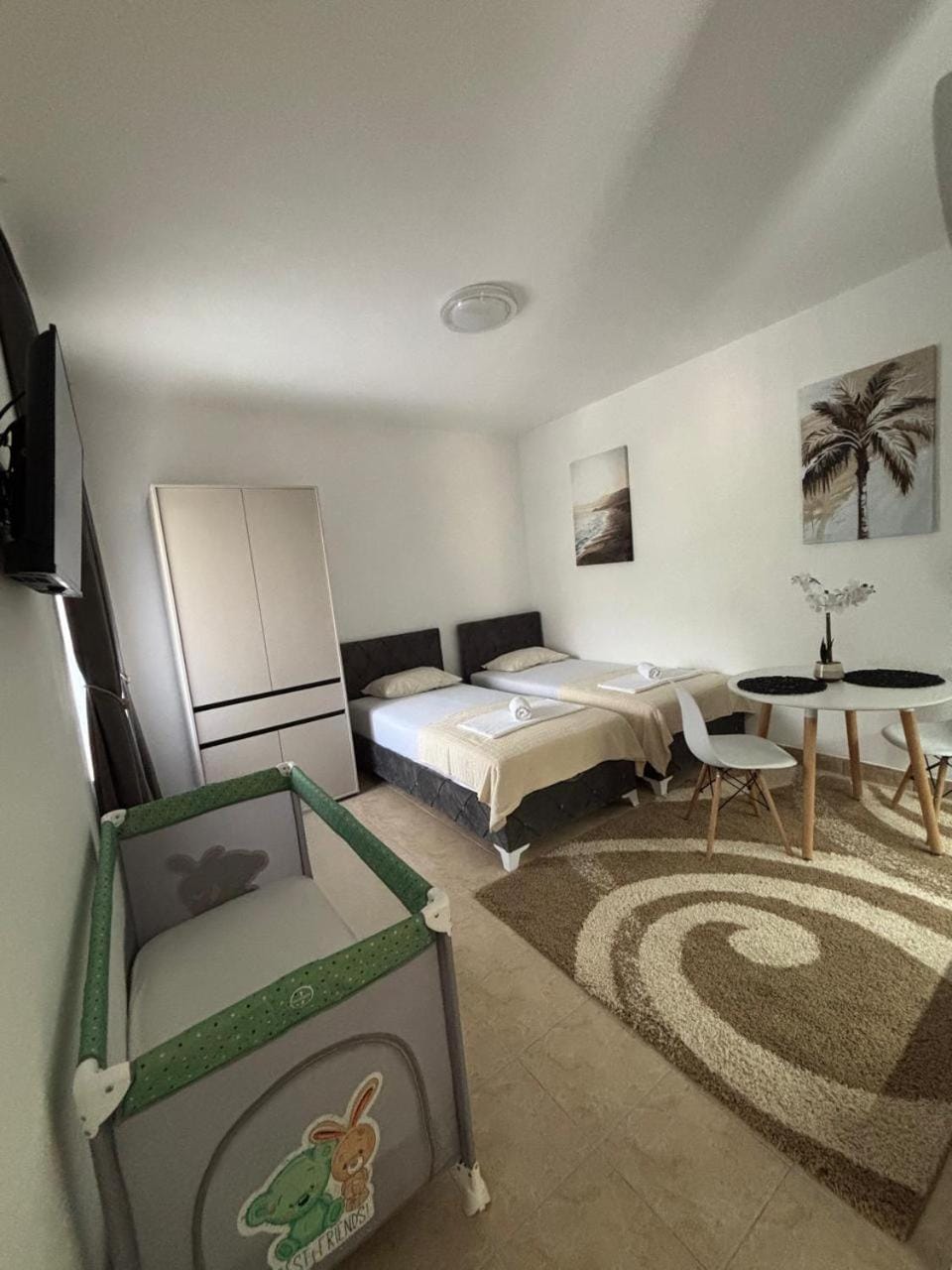 Aurea Novi apartman 1 Apartment in Montenegro