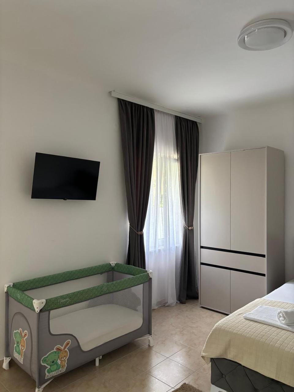 Aurea Novi apartman 1 Apartment in Montenegro