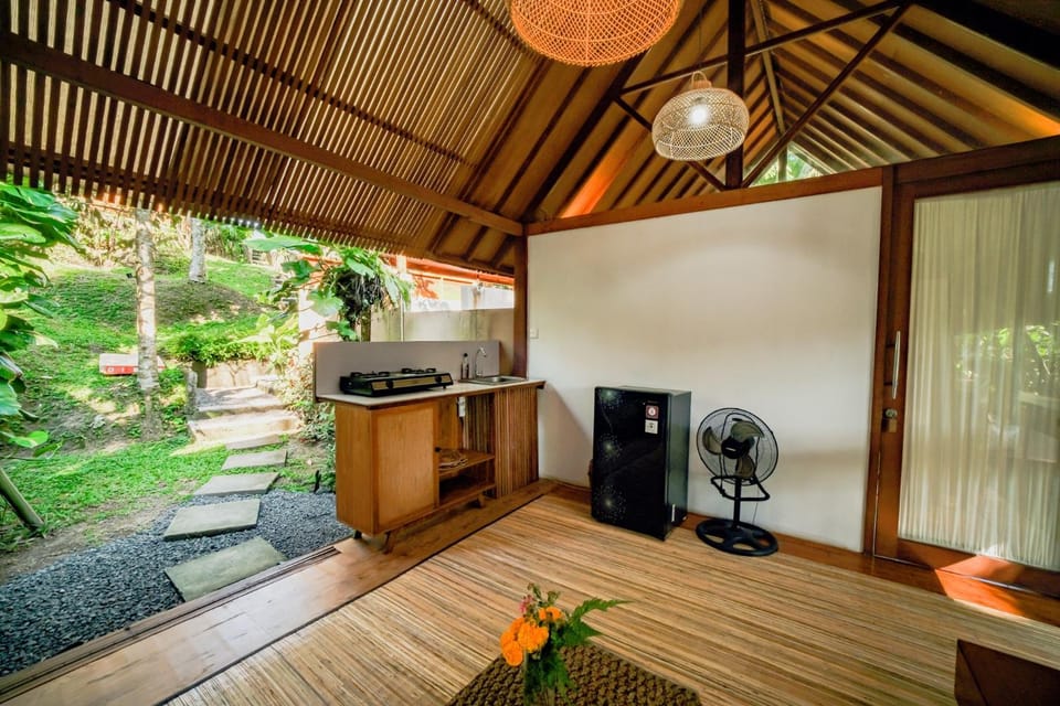 BBQ facilities, Garden, Kitchen or kitchenette, Garden view, minibar, pet friendly, stove