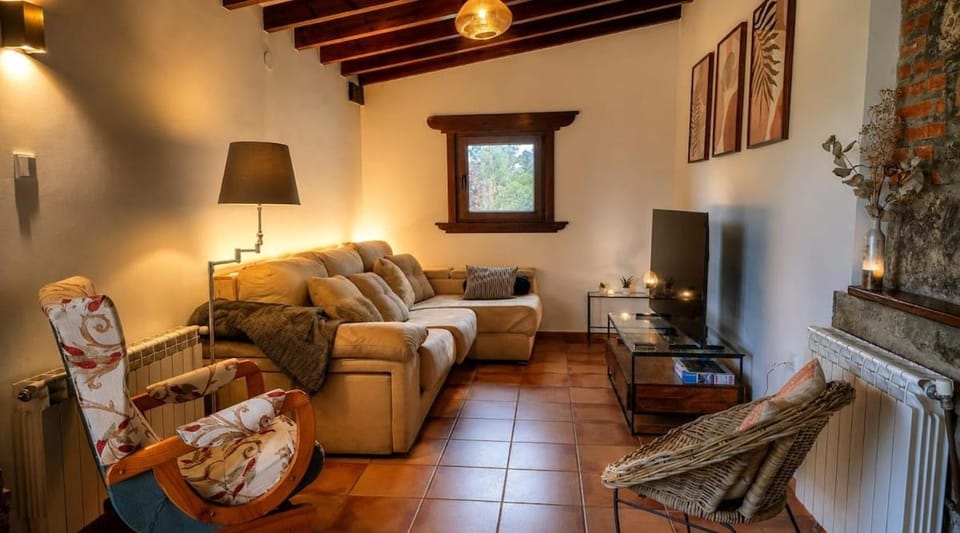 Un Rincón Magico En Lierganes Rodeado De Vida House in Cantabria