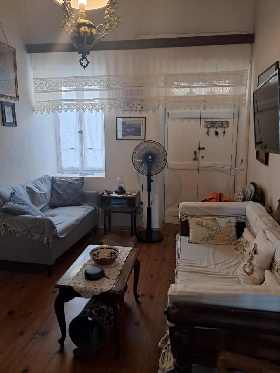Seating area