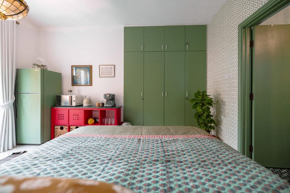 Little Jaipur Jumeirah Garden Guestroom Bed and Breakfast in Dubai