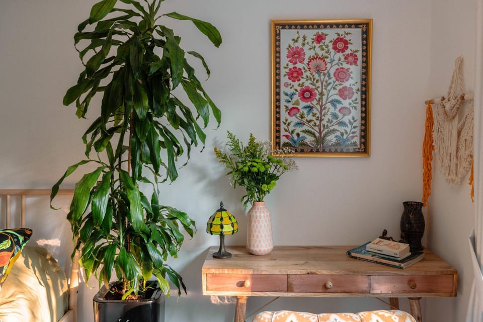 Little Jaipur Jumeirah Garden Guestroom Bed and Breakfast in Dubai