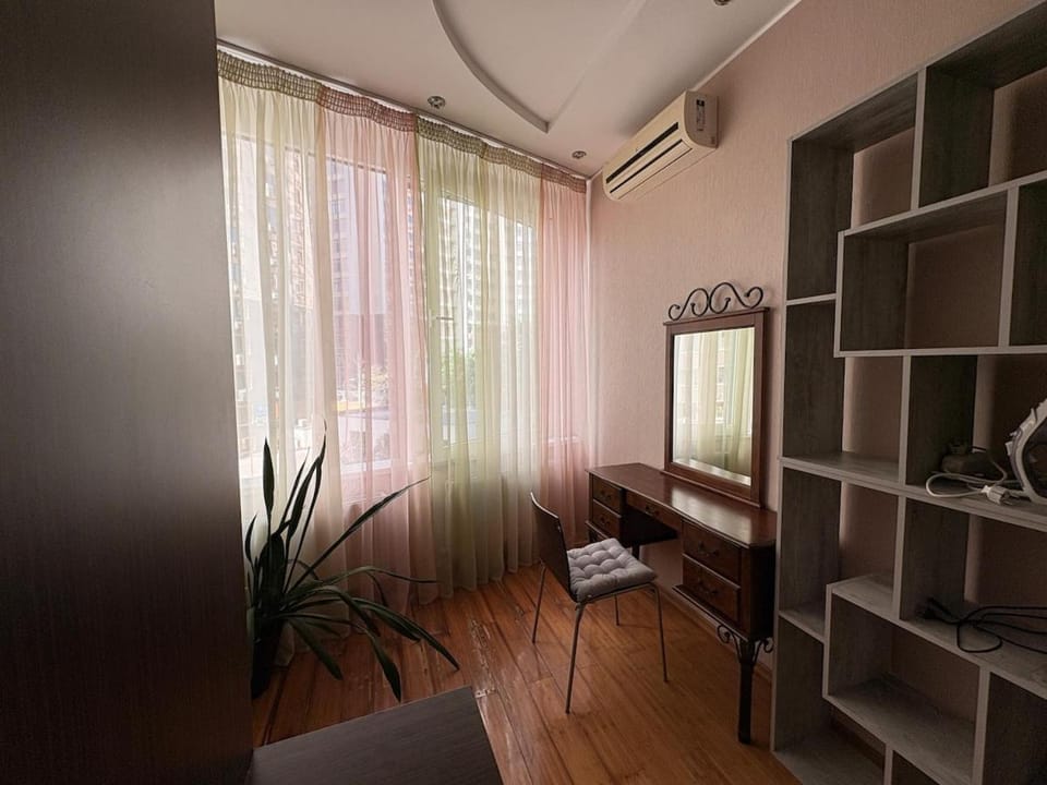 South Palmyra Apartment in Odessa