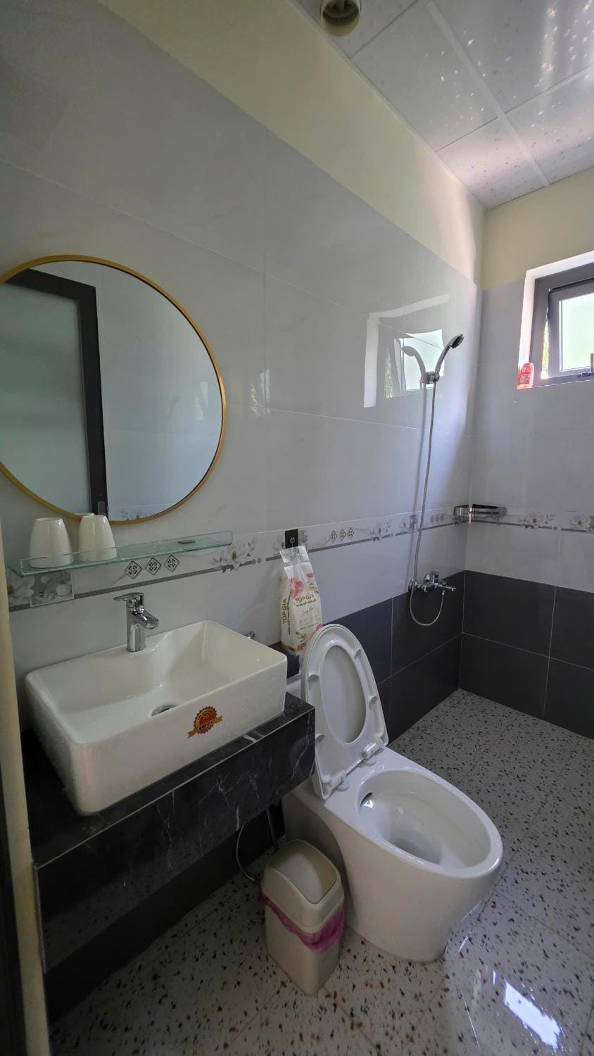 Sunshine Hotel Bed and Breakfast in Phu Quoc