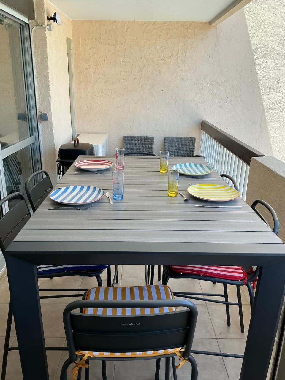 Appartement Bormes-les-Mimosas vue port Apartment in Bormes-les-Mimosas