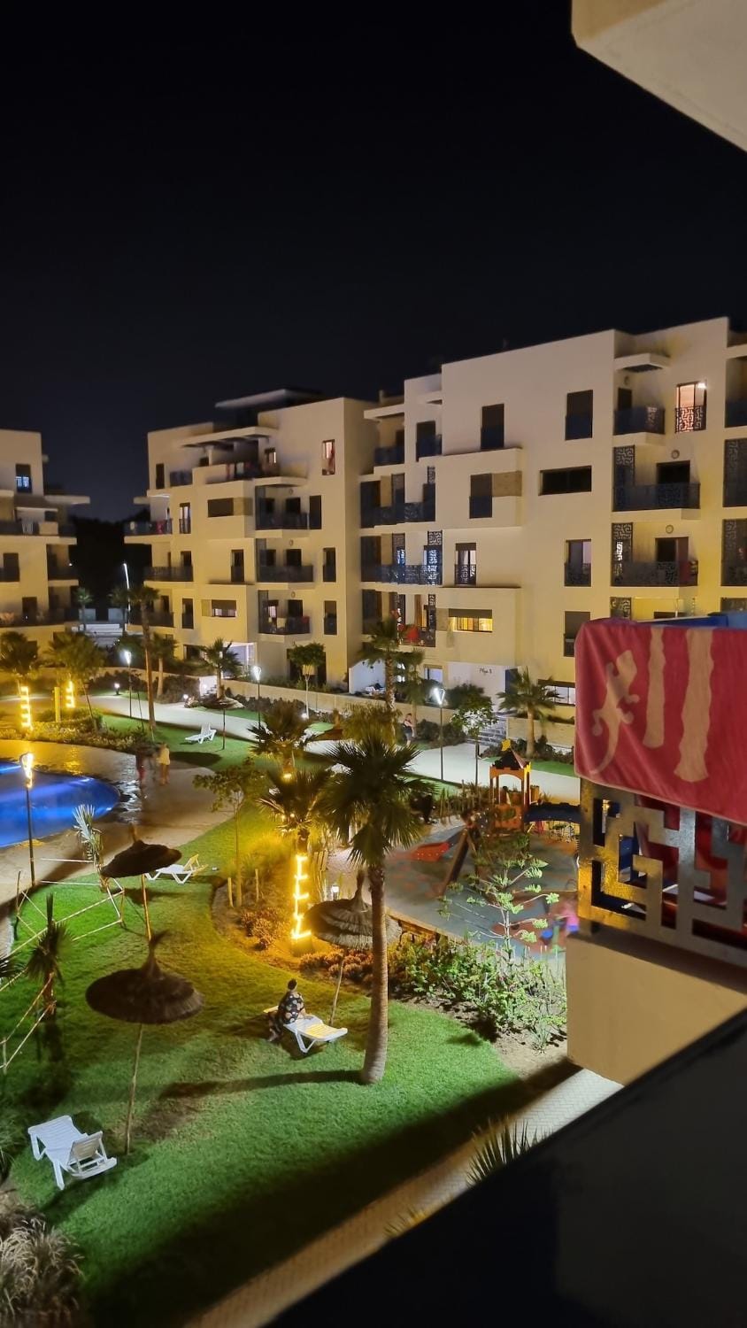 Luxe Bord de Mer - Vue Piscine & 3 Pools Apartment in Tangier-Tétouan-Al Hoceima