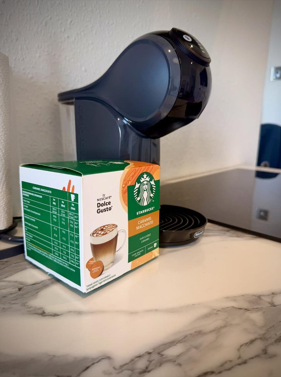Coffee/tea facilities, Kitchen or kitchenette