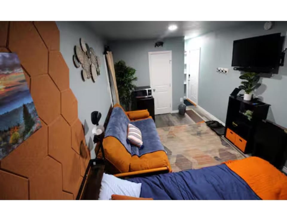 Living room, Photo of the whole room, Seating area