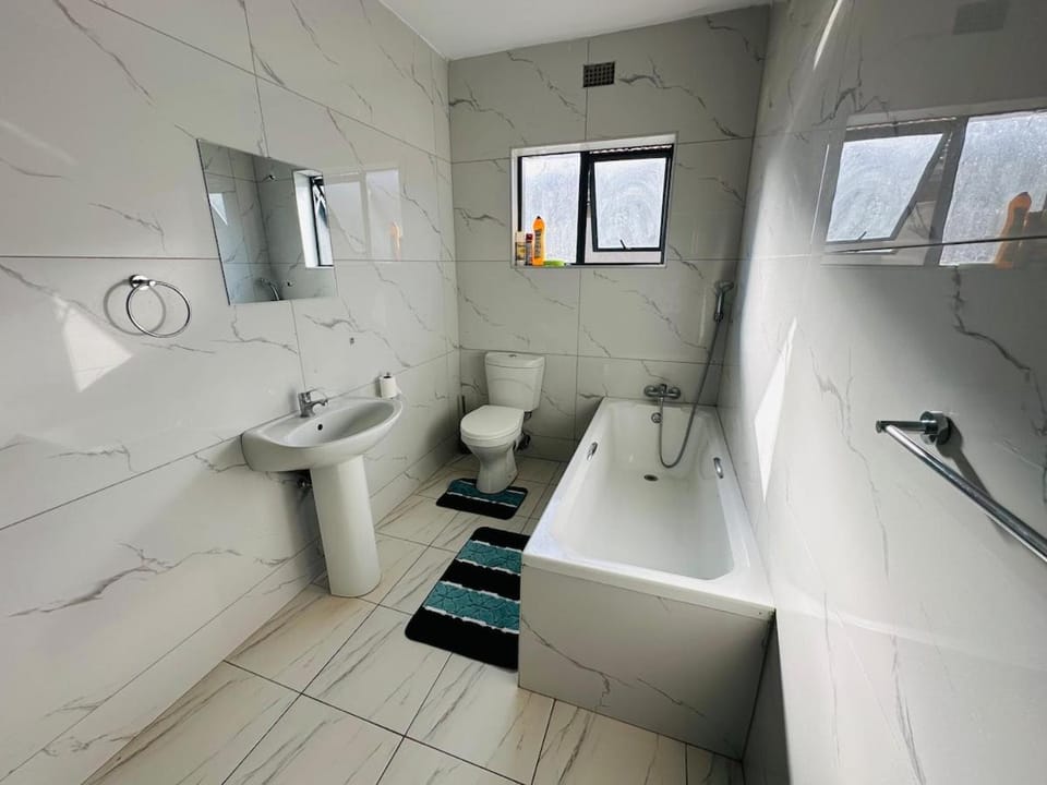 SimPhil Haven House in Zimbabwe