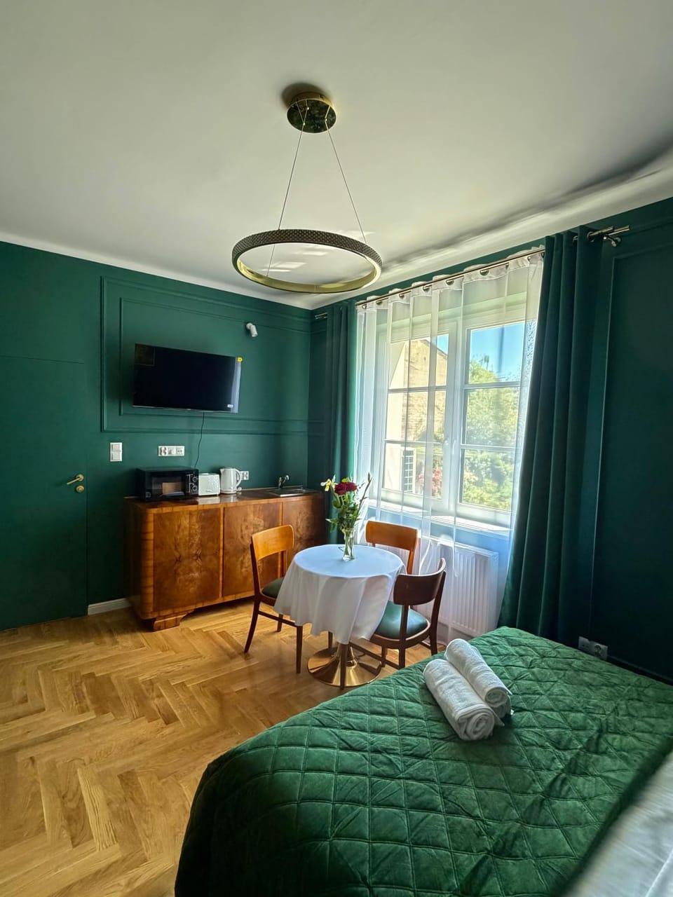 Apartamenty Art Deco Apartment in Lviv Oblast