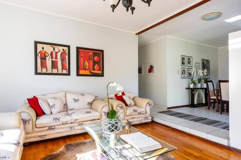 Living room, Decorative detail