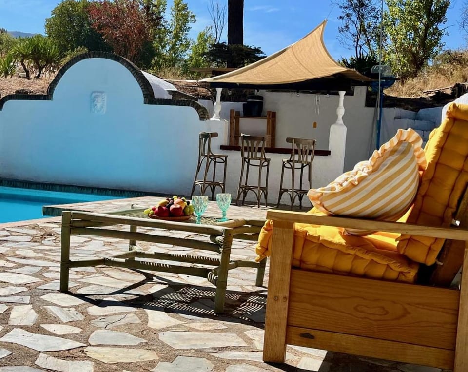 Lounge or bar, Swimming pool
