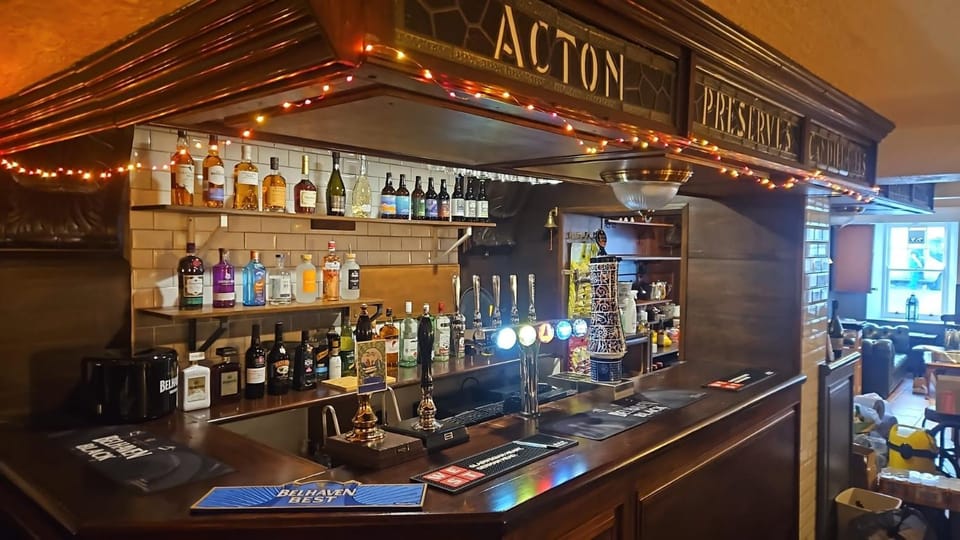 Lounge or bar