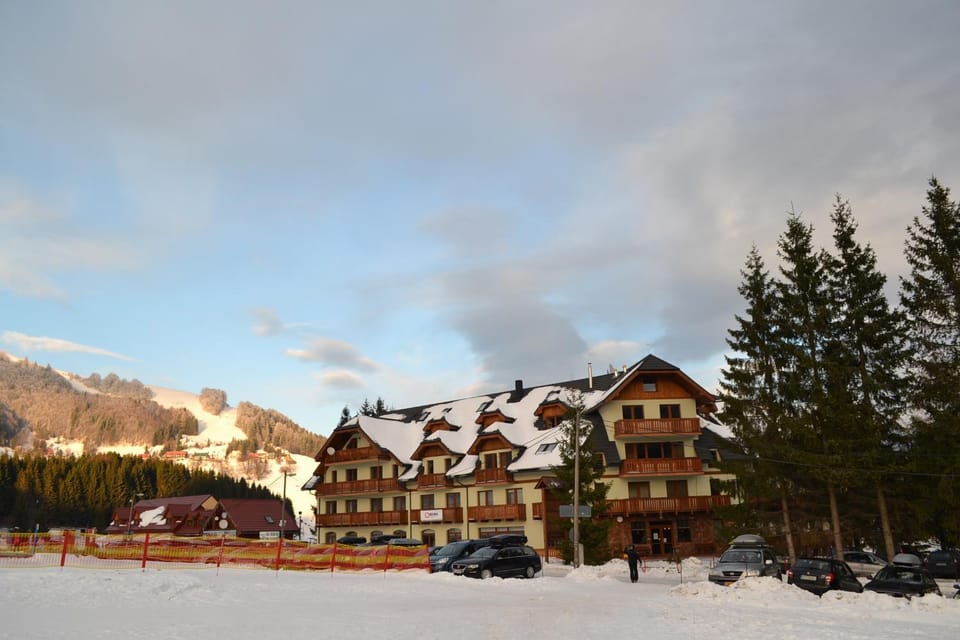 Property building, Winter