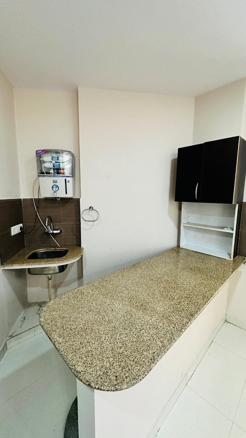 Flat in Malviya Nagar spacious 2 beds for 4 guests Apartment in Jaipur