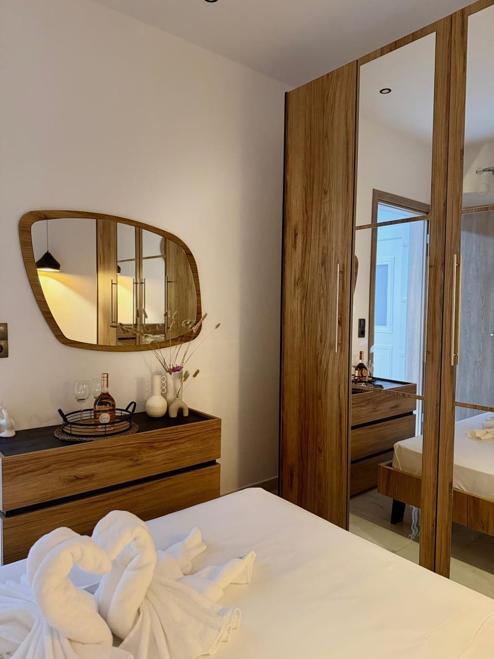 Decorative detail, Bedroom