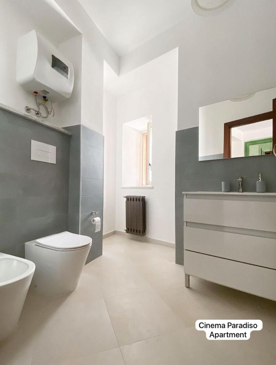 Toilet, Bathroom, bidet