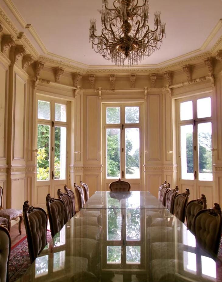 Chateau de la Briche, Loire Valley Estate Villa in Centre-Val de Loire