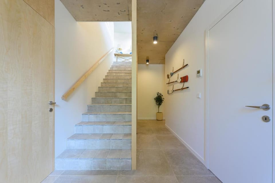 Casa Azul - just steps from the bay Apartment in Portugal