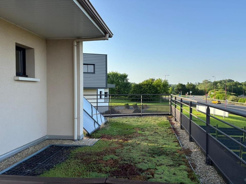Large, bright house - 24 Hours of Le Mans - ZAC Nord Apartment in Pays de la Loire