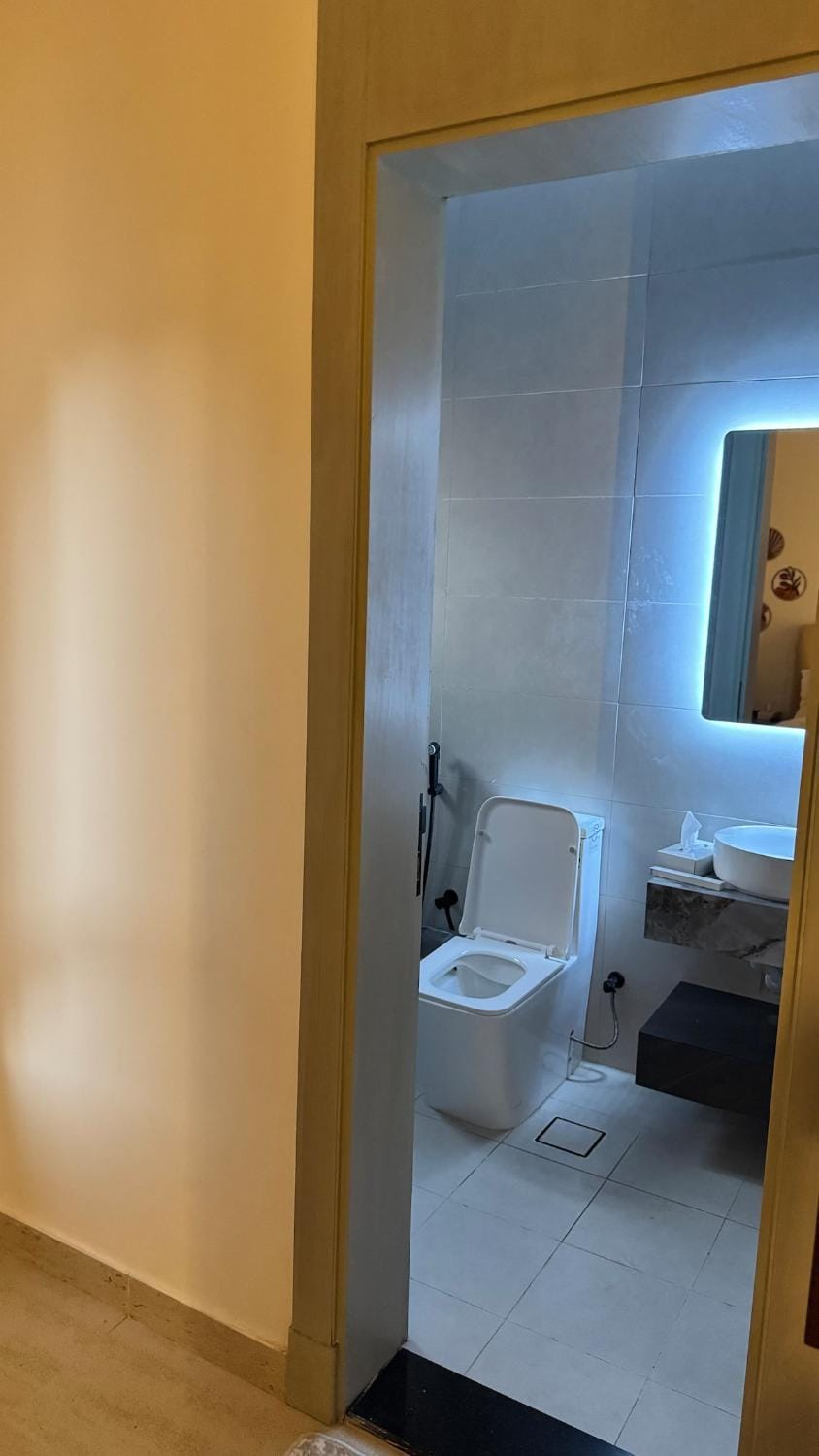 شقه فندقيه بغرفتين نوم وصالة جلوس دخول ذكي Apartment in Jeddah